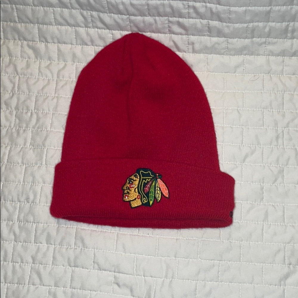 Adidas Chicago Blackhawks Primary Logo Beanie
